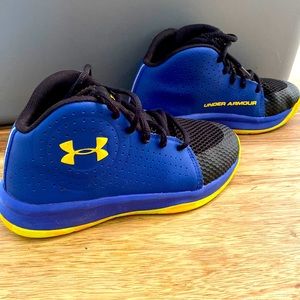 Under armour boys sneakers